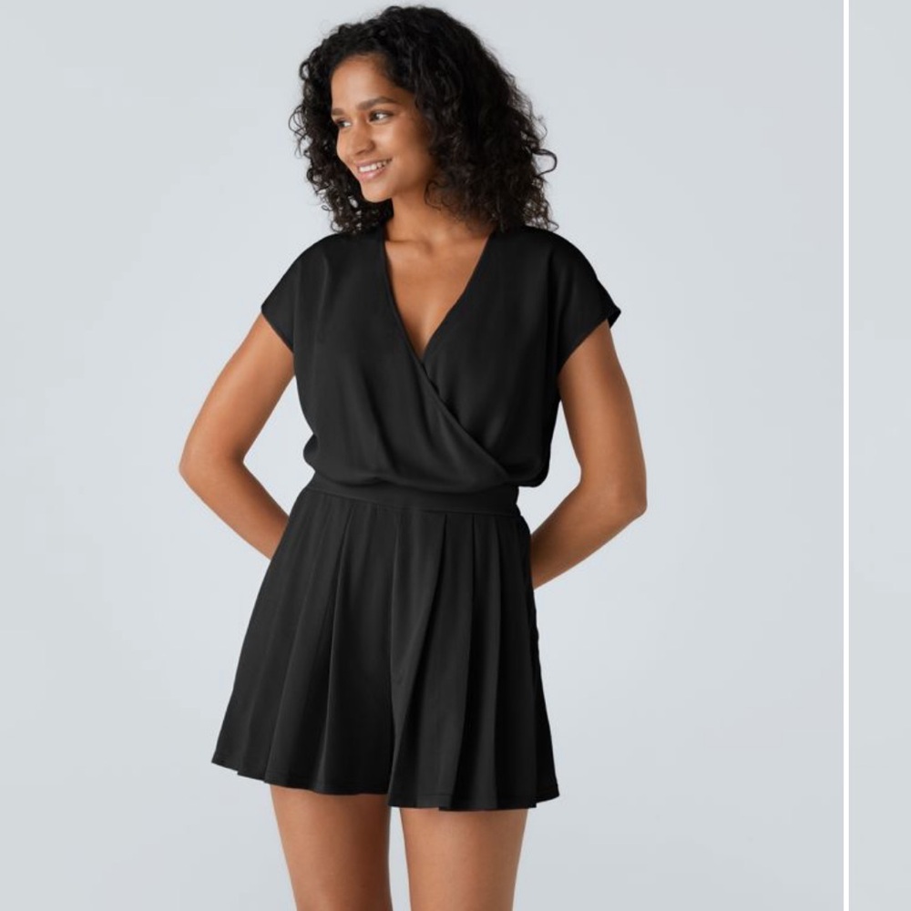 Halara V Neck Short Sleeve Side Pocket Waffle Casual Black Romper